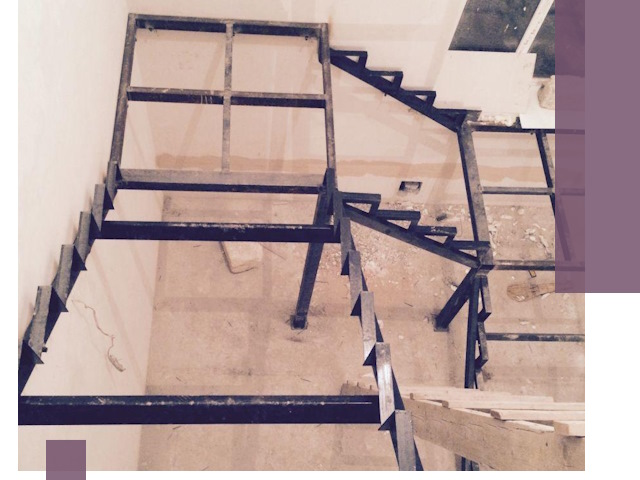 Монтаж лестниц на металлокаркасе в Луховицах быстро и качественно