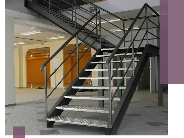 Лестницы для офиса в Луховицах: изготовление, монтаж, демонтаж