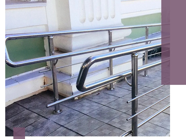 Ограждения пандусов из металла и нержавейки в Луховицах