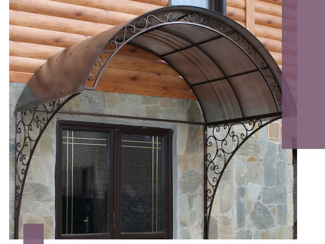 Арочные козырьки под ключ в Луховицах: изготовление и монтаж